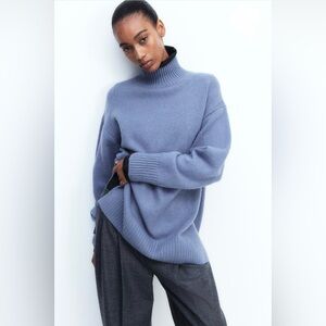 H&M Women's Oversized Turtleneck Size S